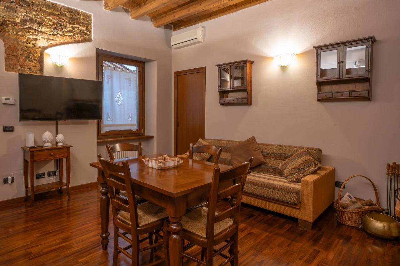 Napule...E Apartments Пескьера-дель-Гарда Экстерьер фото